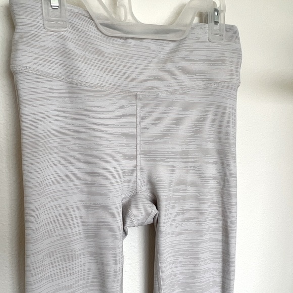 Outdoor voices warmup 7/8 legging grey oatmeal women's size small - Picture 4 of 9